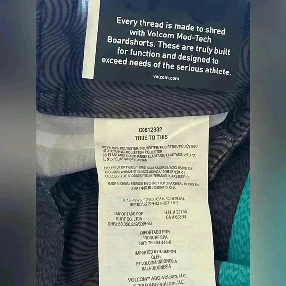 Volcom NWT Mod-Tech Board Shorts Size 30 - Picture 10 of 16